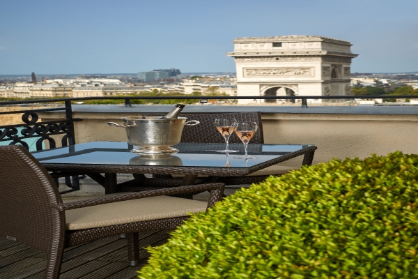 Hotel Raphael